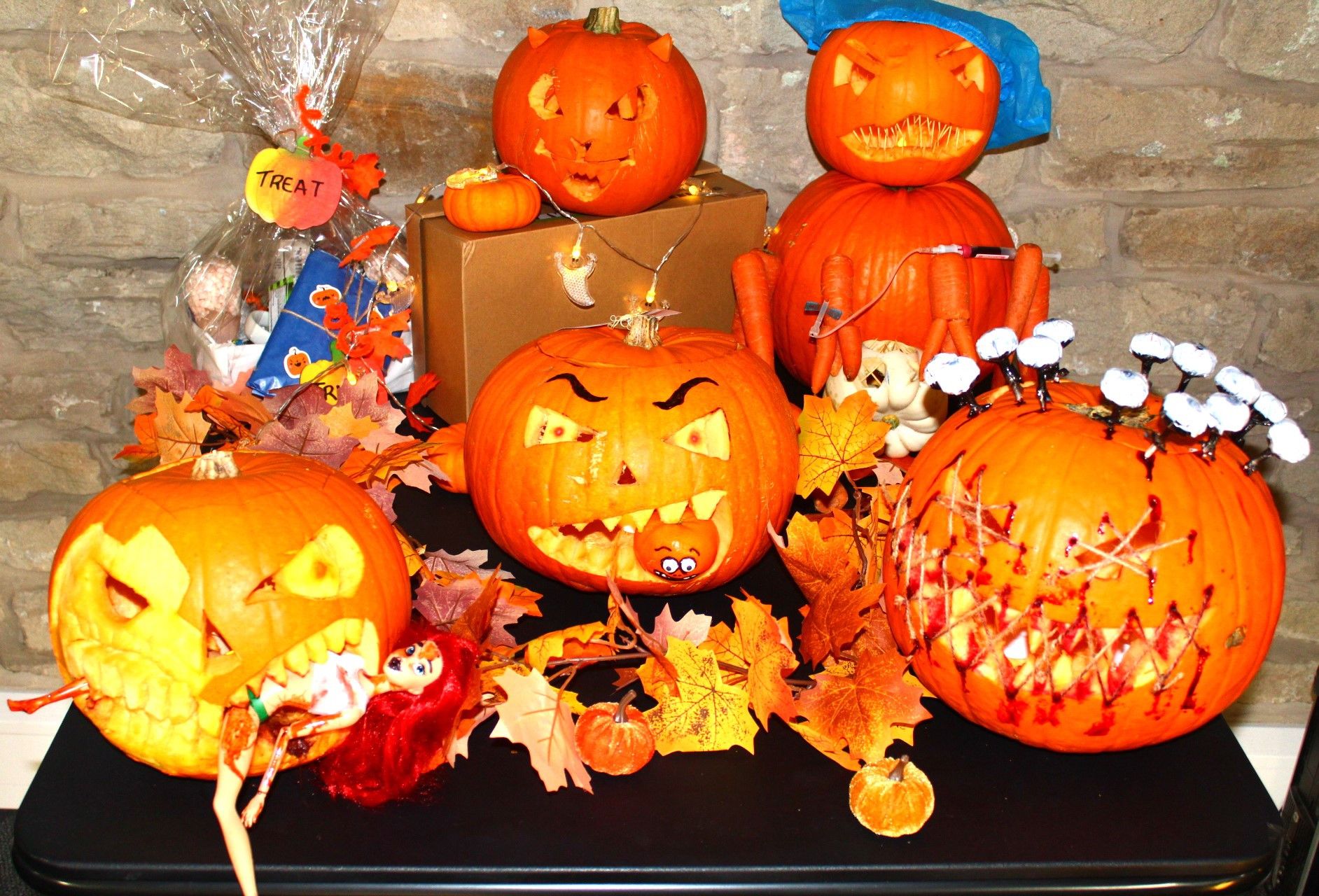 Carved pumpkins in various designs - Trick or Treat!